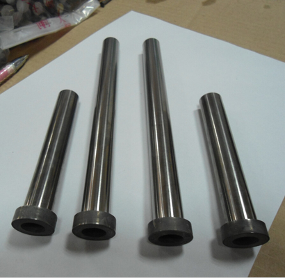 DIN16756 رقيقة الجدار القاذف الأكمام حقن صب 1.2067 ASTM SKH51